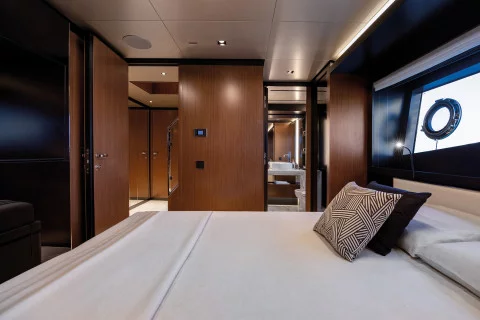 Riva 102´ Corsaro Super Exterior (img-12)