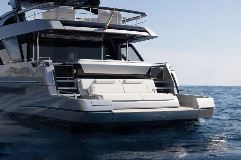 Riva 102´ Corsaro Super Exterior (img-5)