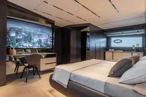 Pershing GTX 116 Exterior (img-8)