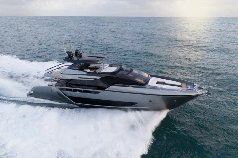 Riva 82´ Diva Exterior (img-3)