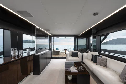 Riva 82´ Diva Exterior (img-4)