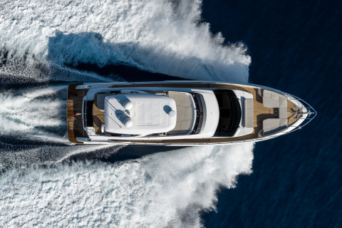 Ferretti 670 New Exterior (img-7)