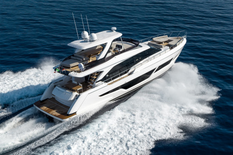 Ferretti 670 New Exterior (img-4)