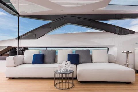 Custom Line Saetta 120´ Exterior (img-36)