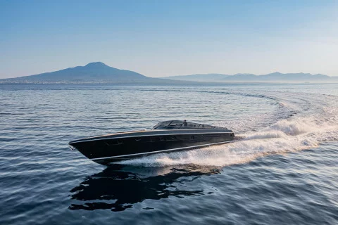 Itama 62RS Exterior (img-2)