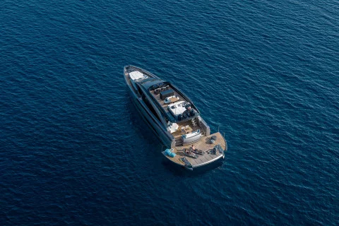 Pershing GTX 80 Exterior (img-4)