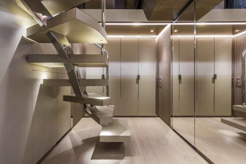 Custom Line Saetta 106´ Exterior (img-13)