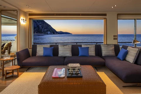 Custom Line Navetta 30 Exterior (img-5)