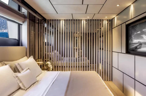 Custom Line Saetta 140' Exterior (img-16)