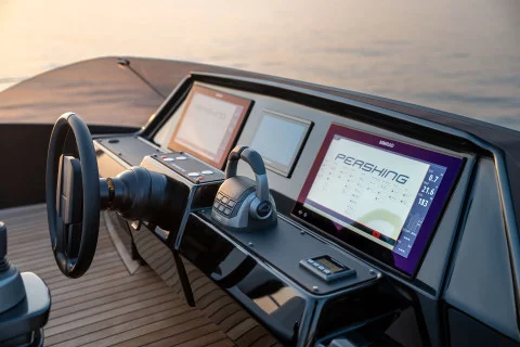 Pershing GTX 80 Exterior (img-28)