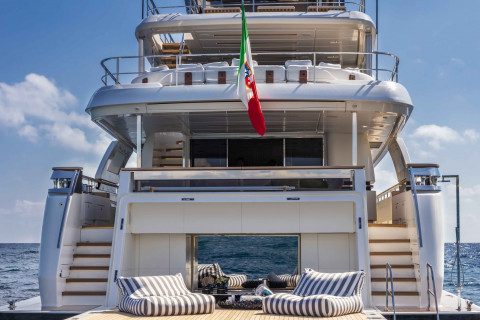 Custom Line Navetta 42 Exterior (img-31)