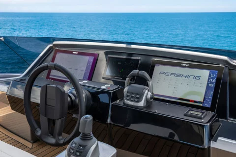 Pershing GTX 80 Exterior (img-27)