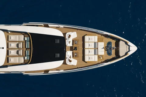 Custom Line Navetta 38 New Exterior (img-25)