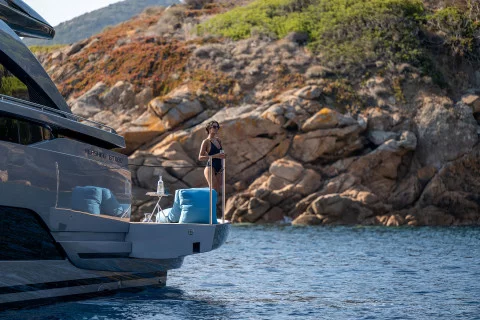 Pershing GTX 80 Exterior (img-6)