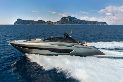 Riva 76' Bahamas Super Exterior (img-3)