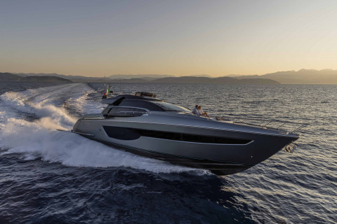 Riva 76' Perseo Super Exterior (img-1)