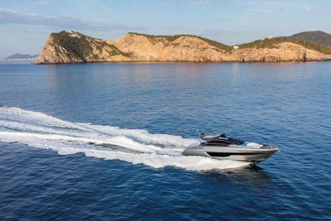 Riva 66' Ribelle Exterior (img-16)