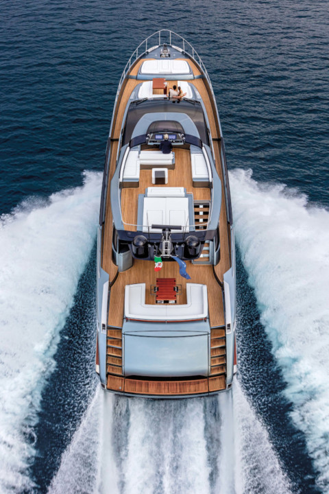 Riva 88' Folgore Exterior (img-25)