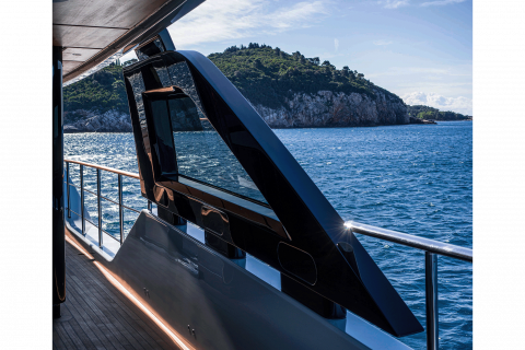 Custom Line Navetta 38 New Exterior (img-20)