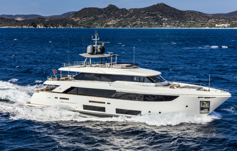 Custom Line Navetta 33 Exterior (img-4)