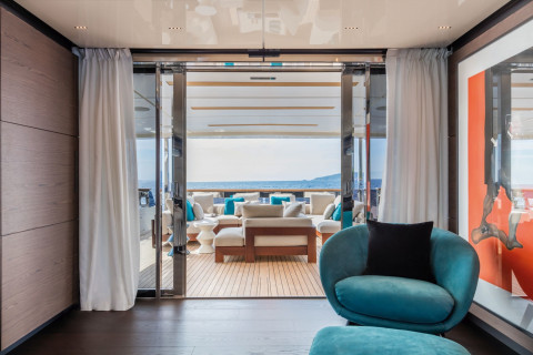 Custom Line Navetta 42 Exterior (img-7)