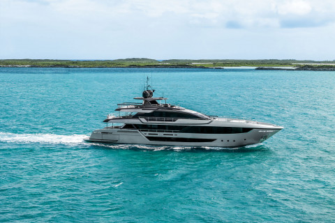 Riva 130' Bellissima Exterior (img-1)