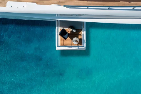 Custom Line Saetta 140' Exterior (img-10)