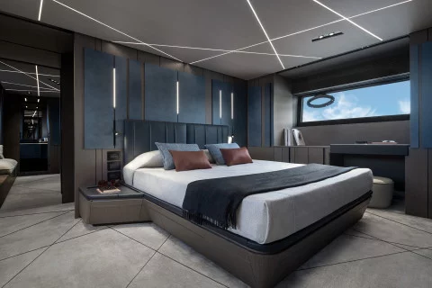 Pershing GTX 80 Exterior (img-5)