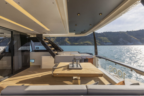 Ferretti 1000 Exterior (img-20)