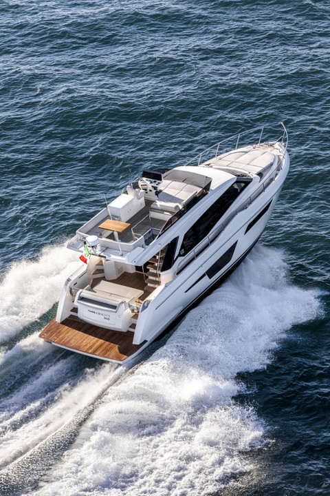 Ferretti 500 Exterior (img-15)