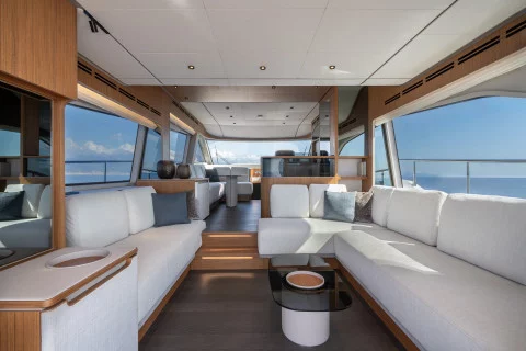 Ferretti 670 Exterior (img-1)