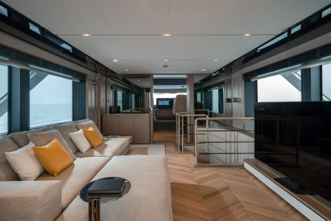 Ferretti INFYNITO 90 Exterior (img-51)