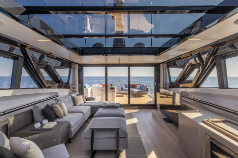 Ferretti 1000 SKYDECK Exterior (img-3)