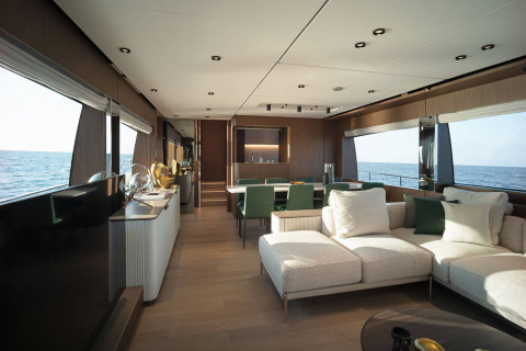 Ferretti 780 Exterior (img-30)