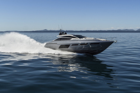 Pershing 6X Exterior (img-3)