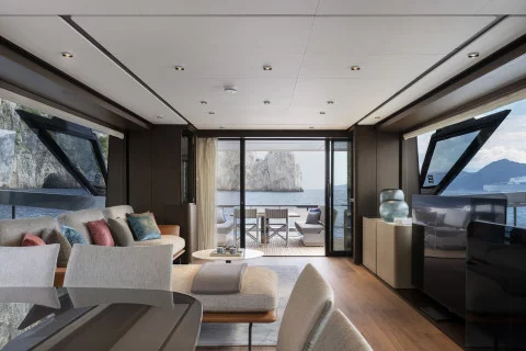 Ferretti 860 Exterior (img-26)