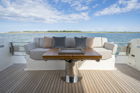 Ferretti 500 Exterior (img-21)