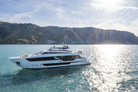 Ferretti 1000 Exterior (img-31)