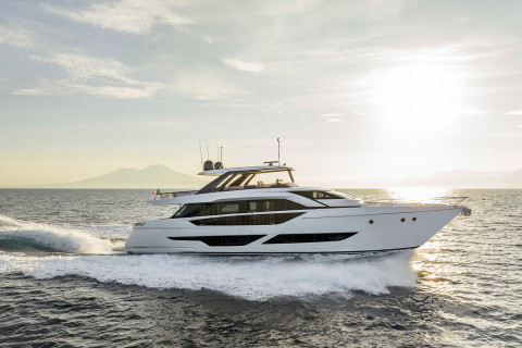 Ferretti 860 Exterior (img-1)