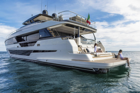 Ferretti 1000 Exterior (img-24)