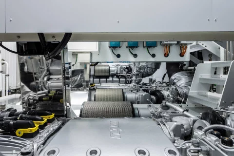 Pershing 140 Exterior (img-43)