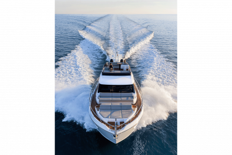 Ferretti 580 Exterior (img-16)