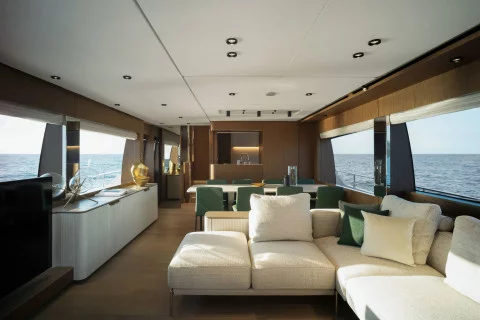 Ferretti 780 Exterior (img-32)