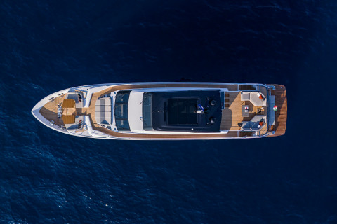 Ferretti 1000 SKYDECK Exterior (img-5)