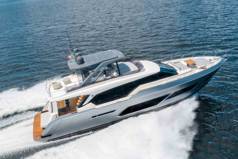 Ferretti 720 Exterior (img-3)