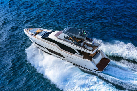 Ferretti 720 Exterior (img-18)