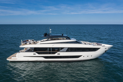 Ferretti 1000 Exterior (img-36)