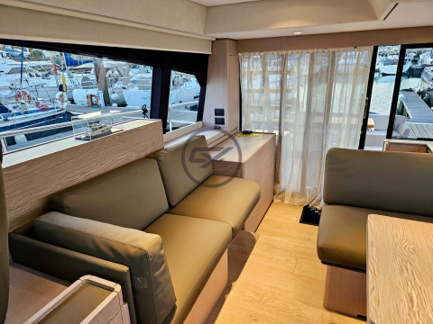 Ferretti 500 Exterior (img-15)