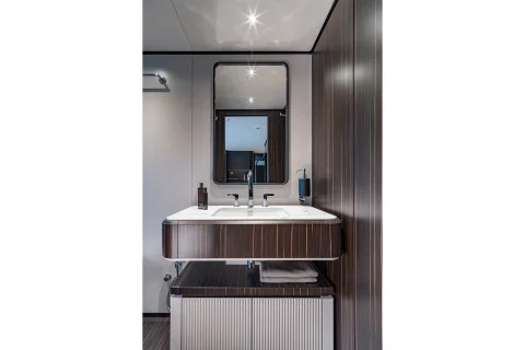 Ferretti 940 Exterior (img-16)