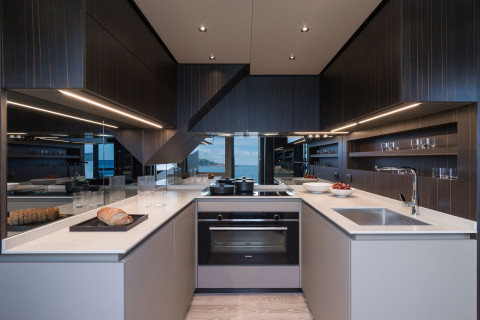 Ferretti 940 New Exterior (img-12)